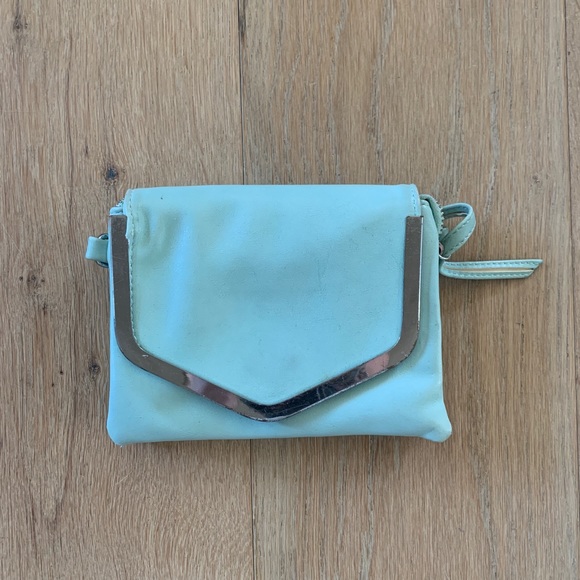 Unlisted nwot purses | Curbside last chance to buy - Picture 16 of 16